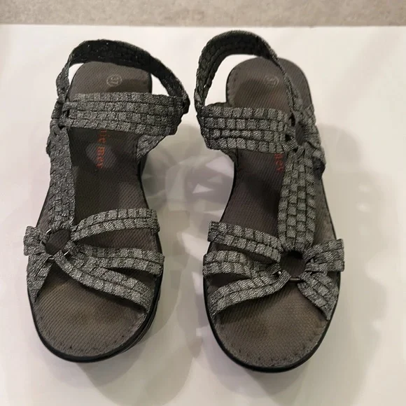 Bernie Mev size 37 sandals. - Picture 2 of 7